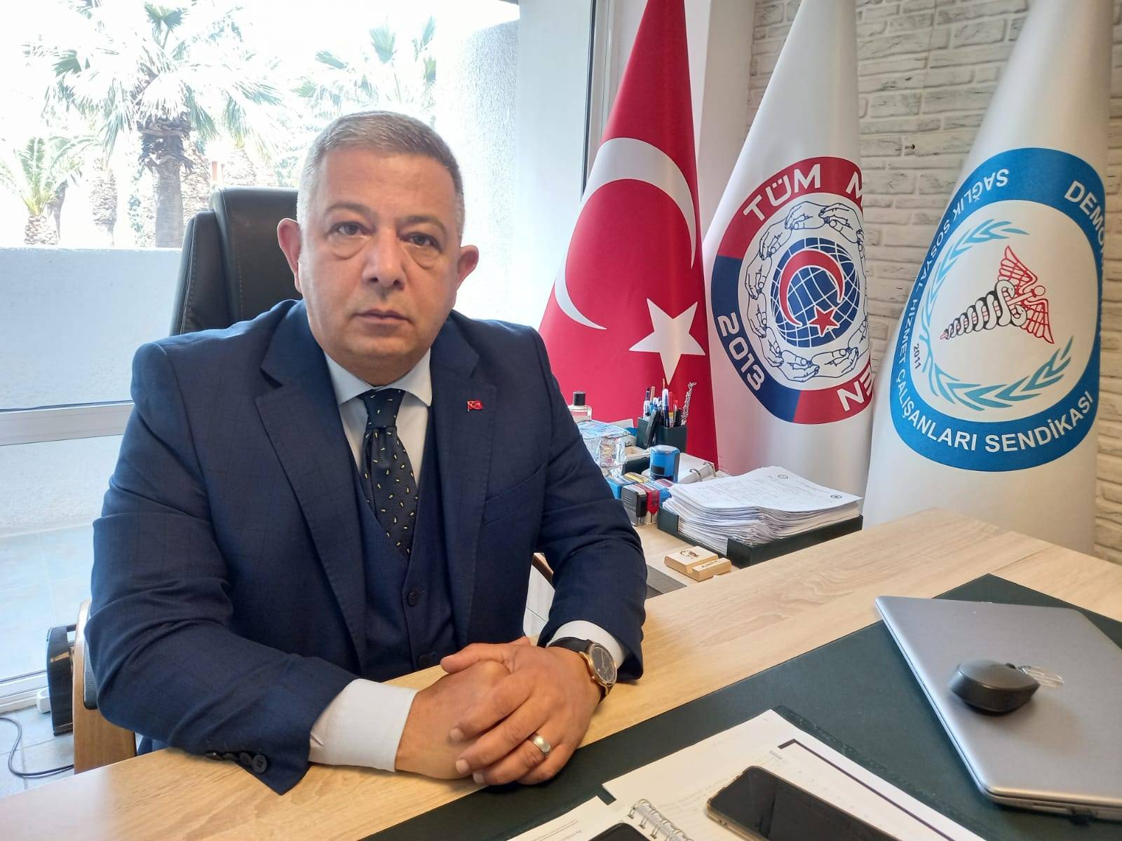 İzmir Bayraklı Şehir Hastanesi'nin açılış sürecini değerlendiren Demokratik Sağlık Sen Genel Başkanı Togan Demircan, önemli açıklamalarda bulundu.
